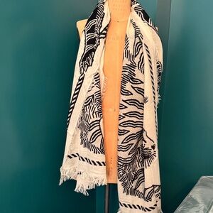 Black and White Animal Patterned Scarf